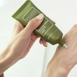 BONAJOUR – Mugwort Cream Calming Mask | Soothing Glow Care - Image 3