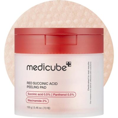 MEDICUBE – Red Succinic Acid Peeling Pad | Acne-Fighting